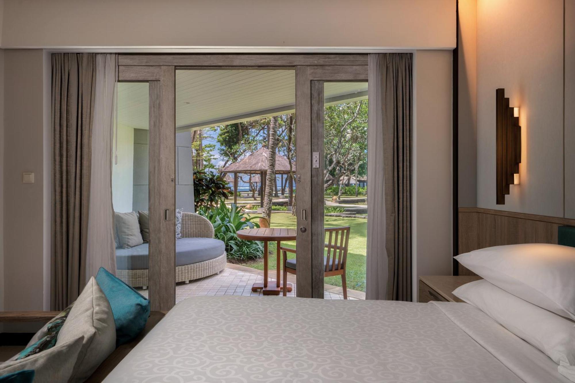 Resor Conrad Bali 5*